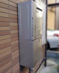 大阪府堺市A様 RVD-E2401AW2-1(A) リンナイ製エコジョーズ・ガス給湯暖房機への取替交換工事