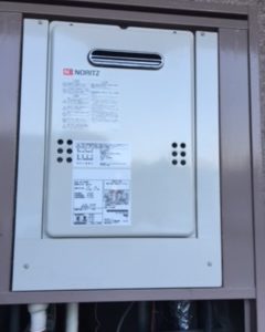 大阪府堺市M様 RVD-E2405SAW2-1(A) リンナイ製エコジョーズ・ガス給湯暖房機への取替交換工事