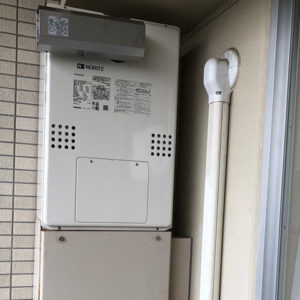 東京都多摩市 ノーリツ 給湯暖房機 取替交換工事