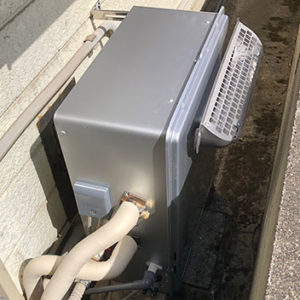 神奈川県横浜市南区 リンナイ 浴槽隣接設置型ふろ給湯器 取替交換工事